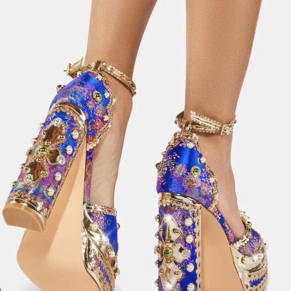 AZALEA WANG SAPPHIRE BLUE SATIN JEWELED PLATFORM SANDALS - Picture 4 of 6